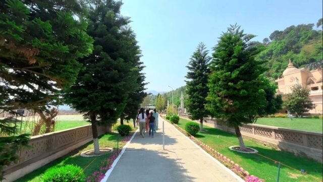 Mohan Heritage Park Walking Street