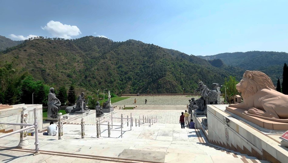 Beautiful Front Ground of mohan heritage park 