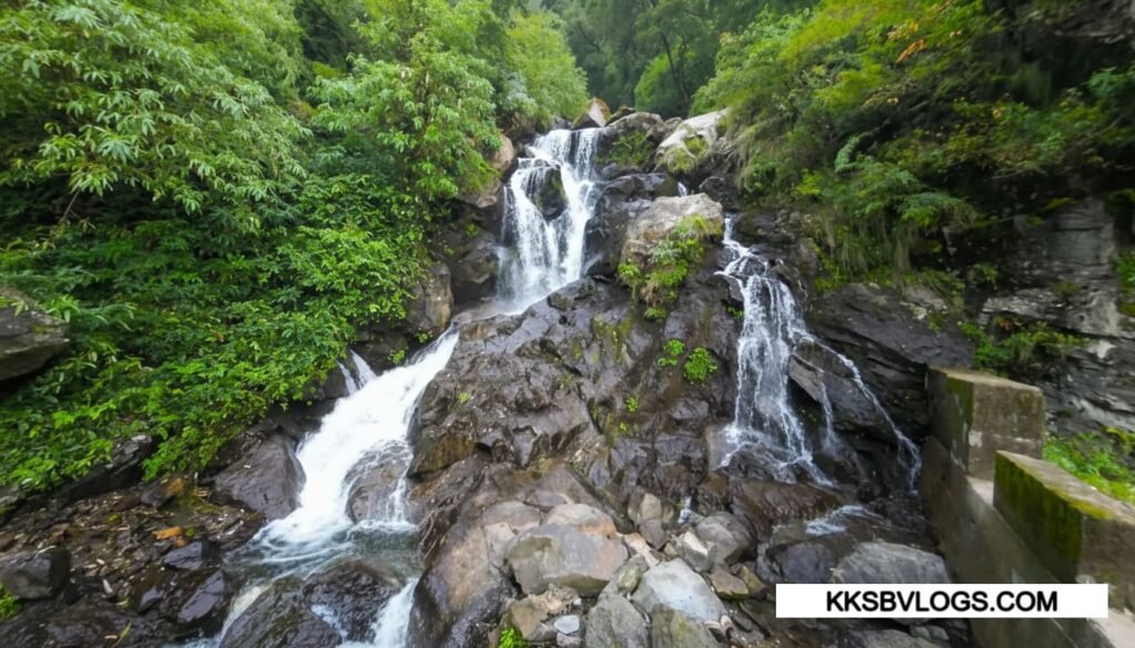waterfall near nohradhar churdhar trek
