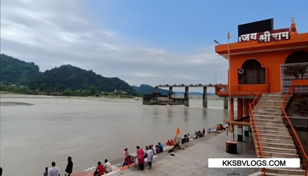 Yamuna Riverfront & Takhat in gurudwara paonta sahib