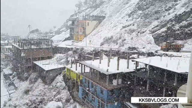 snow fall in shillai town