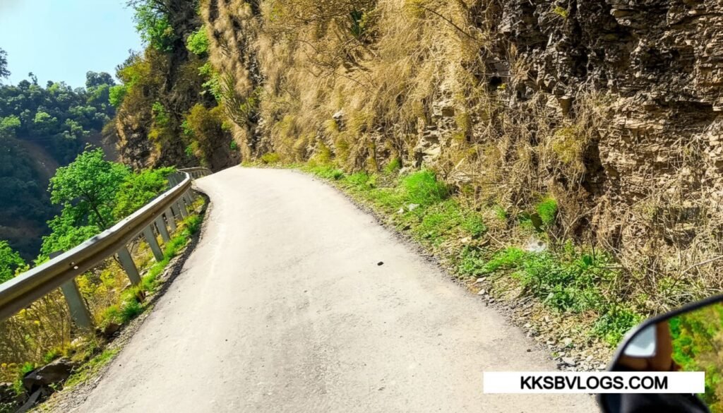 Reach Riva Waterfall, Solan (via Mohan Shakti Heritage Park Route