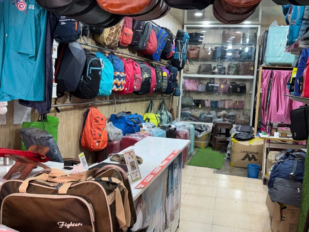 best bag shop of solan trending bag shop