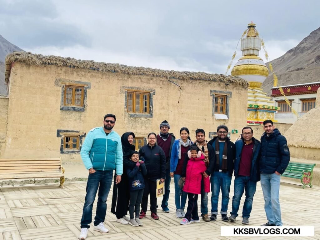 happy customers in Maini tour N Travels