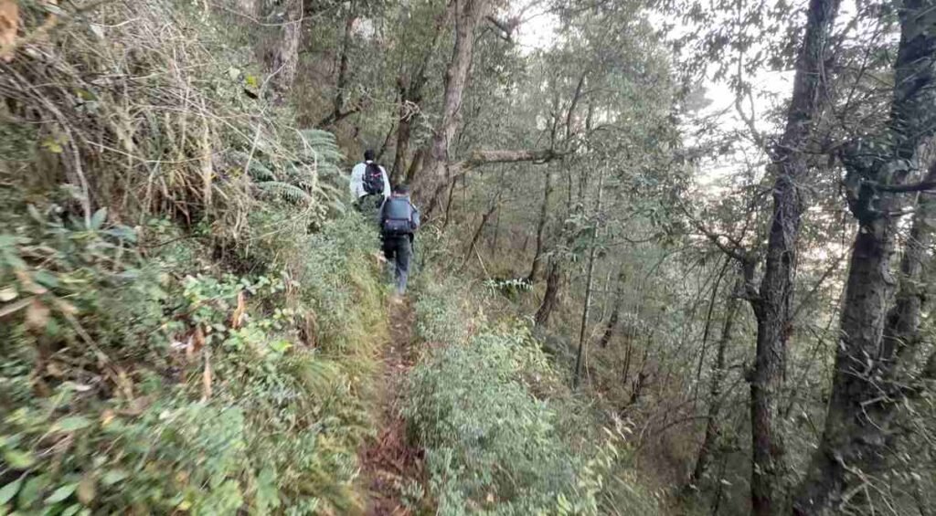 Last few meters in panch mundiya trek are narro