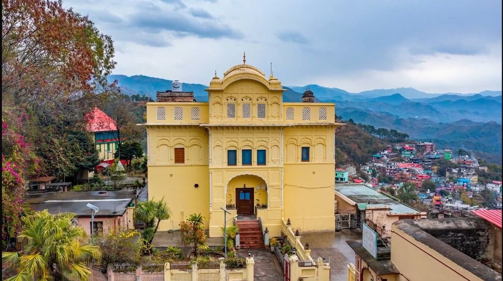 Arki Palace to visit for tourist best place of solan town