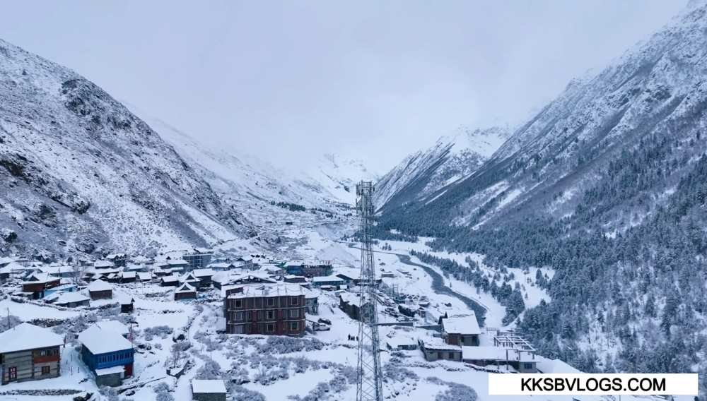 Snow View In Chitkul Village 