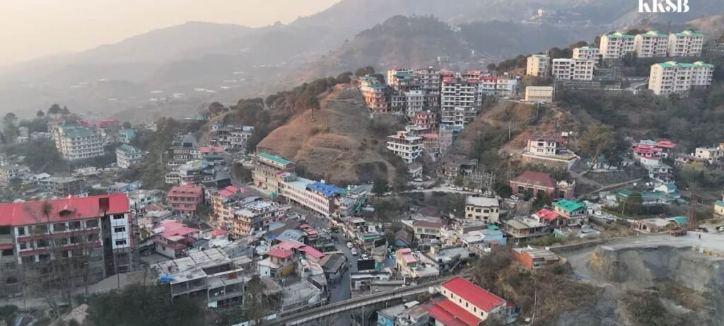 Kandaghat Town Famous For laxmanjees Sweets shop